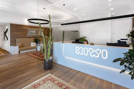 Rezeption bzw Eingangsbereich der Kinderwunschklinik Dr. Loimer